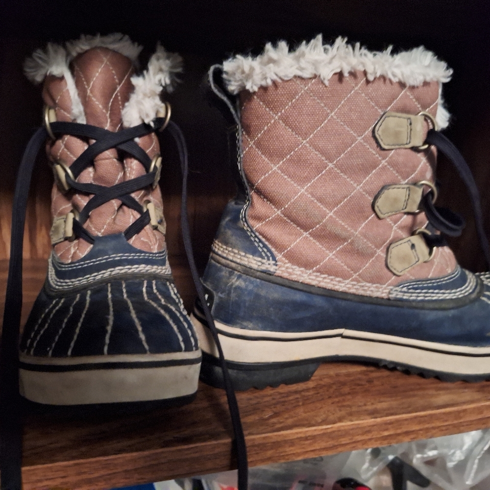 Sorel winter boots size 6.5